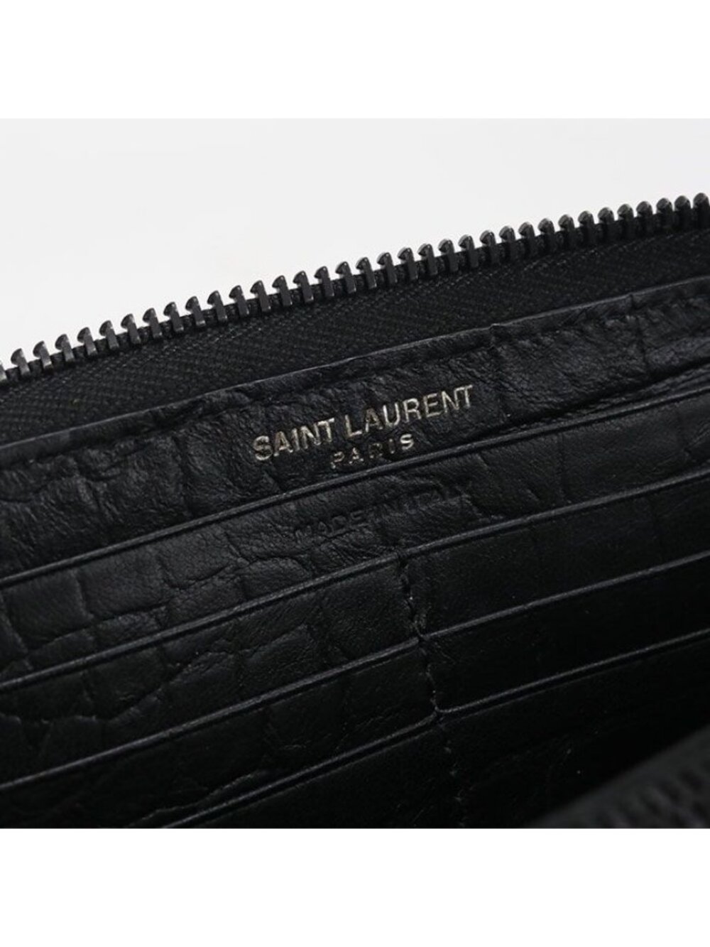 Saint Laurent Full Zip Wallet Zip Around Calfskin - Picture 9 of 9